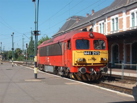 a_tegnapi_nap_vonatos_kepei_1.jpg